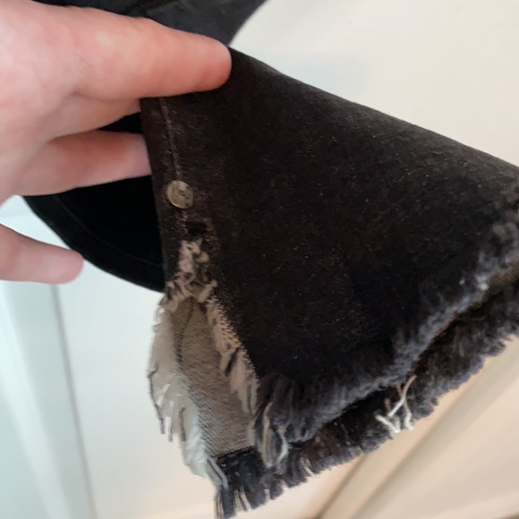 Hue Jean Leggings Ripped Ankle Slit Denim Black Wash Size Small - Picture 8 of 11